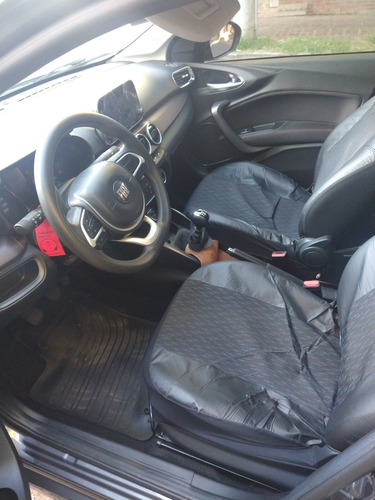 Fiat Cronos 1.8 16v Precision