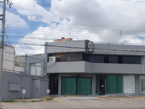 Imagen 1 de 8 de Local En Renta En Panamericana