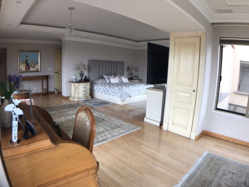 Casa En Venta En Bosques De Las Lomas (m2c192)