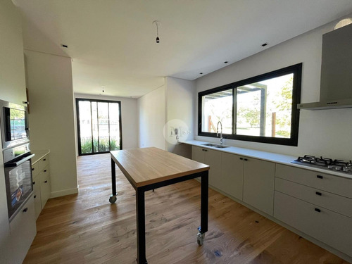 Imagen 11 de 22 de Venta Casa 3 Dormitorios En Barrio Parques - Carrasco