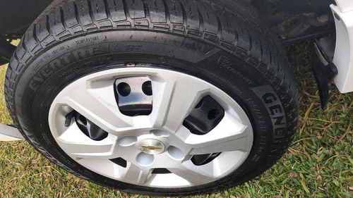 Imagem 15 de 15 de Chevrolet Montana Bau Documentada Bem Novas