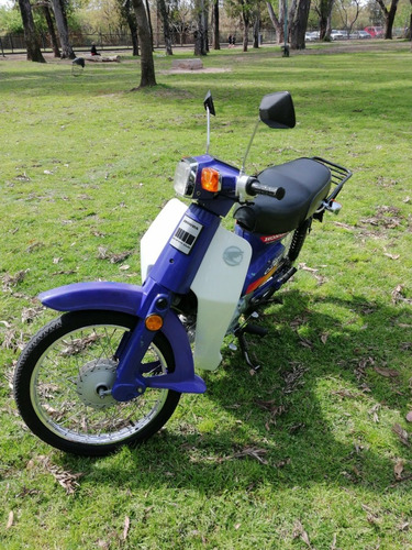 Imagen 13 de 17 de Honda Econo Power C90 Super Cub '97 Muy Buen Estado
