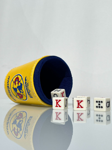 Cubilete America, Cruz Azul, Chivas Y Pumas Con Dados Poker