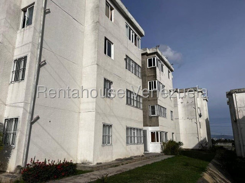 Venta Comodo Y Confortable Apartamento, Listo Para Habitar En Urb Vista Verde Cabudare 2 Habitaciones, 2 Baños, Sala, Cocina, Comedor Y Area De Lavanderia Gabriela C