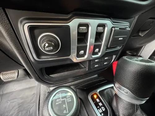 Jeep Wrangler 3.6 Sport