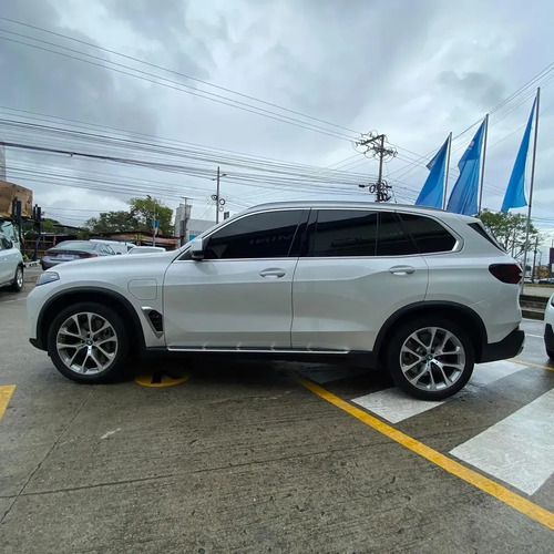 BMW X5 Xdrive50e