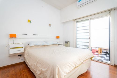 Venta Ph Refaccionado 3 Ambientes Con Piscina Y Patio En Villa Real