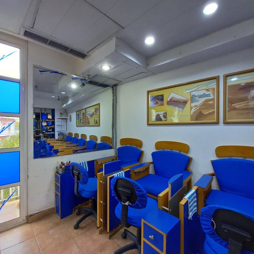 Imagen 6 de 9 de En Alquiler Y Venta Local Comercial C.c. Plaza Mayor