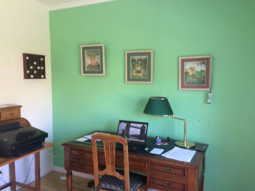 Pilar Del Este , Bº Los Jazmines Oportunidad Venta Casa 5 Ambientes. Impecable