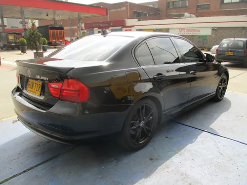 Bmw Serie 3 318i 2000cc Mt Aa