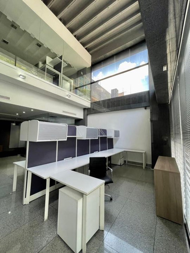 Imagen 2 de 30 de Oficina En Alquiler La Torre Centro A1