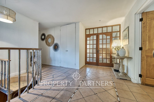 Hermosa, Amplia Y En Condominio. Casa En Venta Cer...