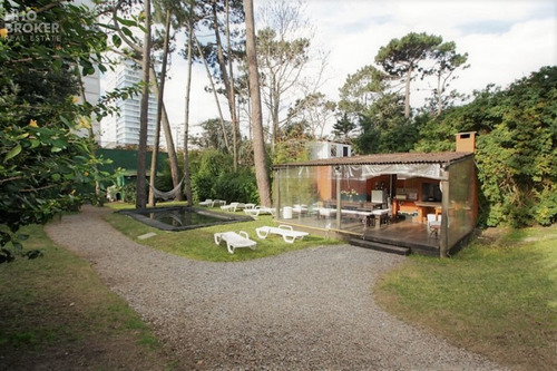 Imagen 22 de 23 de Casa En Venta En Playa Mansa-punta Del Este - Punta Del Este Mansa