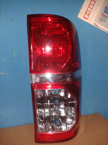 Stop De Toyota Hilux 2011/2015 Depo