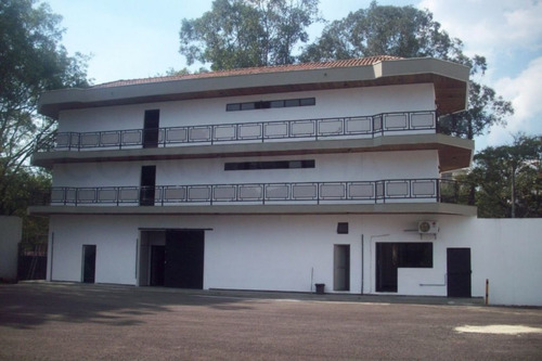 Imagem 12 de 15 de Galpao Industrial - Demarchi - Ref: 1227 - V-3310