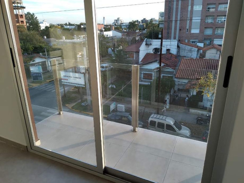 Imagen 8 de 14 de Departamento En Venta En Ituzaingo Norte