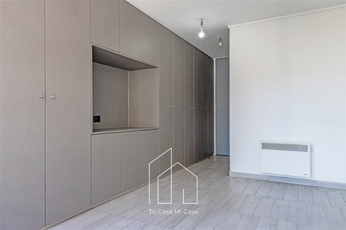Oportunidad Departamento En Venta De 2 Dorm., En Ñuñoa