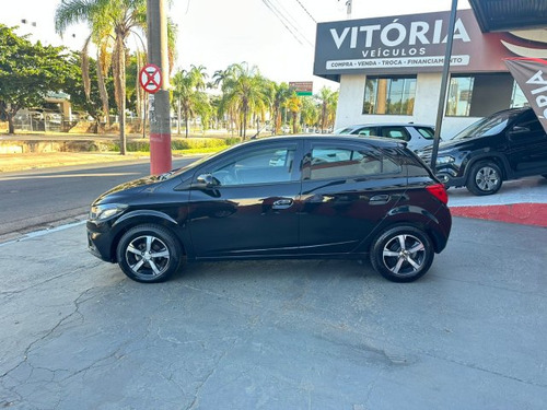 Chevrolet Onix Onix 1.4 MPFI LTZ 8V FLEX 4P MANUAL