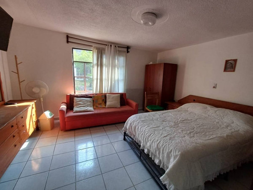 Casa Sola Con Amplio Jardín, Rápida Salida A Cdmx
