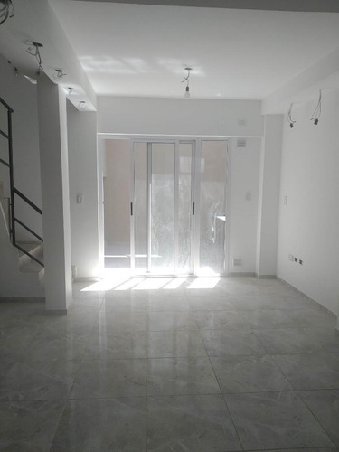 Ph 4 Ambientes En Venta! Acepta Propiedad En Parte De Pago