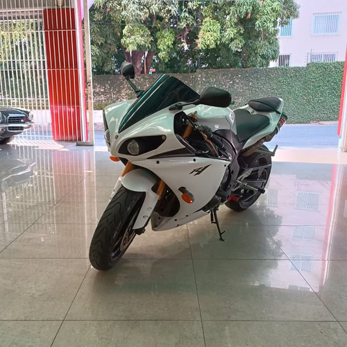 Yamaha R1 2009