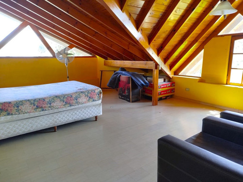 Venta Casa En Ciudad Evita, Gran Parque Y Comodidades
