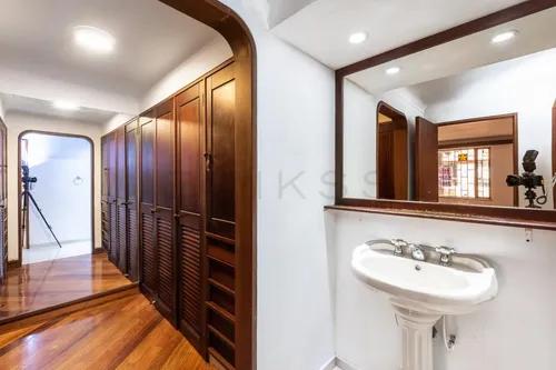 Apartamento En Venta En El Chico. Cod V2241