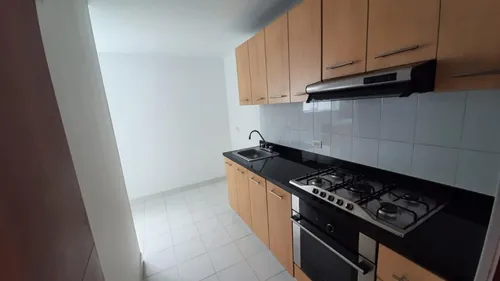 Apartamento En Arriendo En Colina Campestre Iii, Iv, V, V. Cod A242