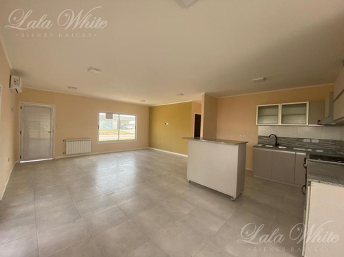 Imagen 3 de 22 de Casa En San Felipe - Venta Con Renta