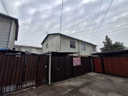 Casa En Venta De 3 Dorm. En Puente Alto
