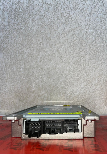 Amplificador Equinox Terrain 2010-2017 22855806 (Usado)