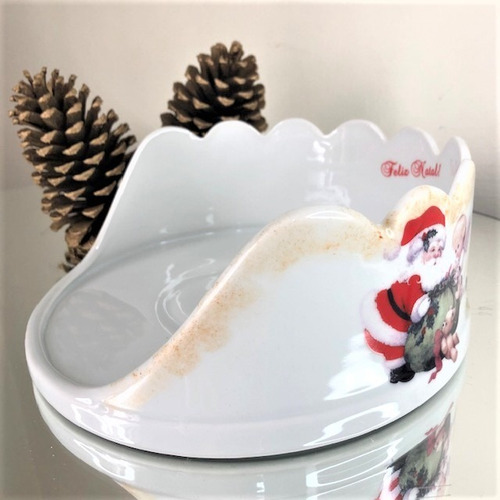 Imagem 2 de 4 de Panetoneira Aberta De Porcelana - Porta-panetone - Natal