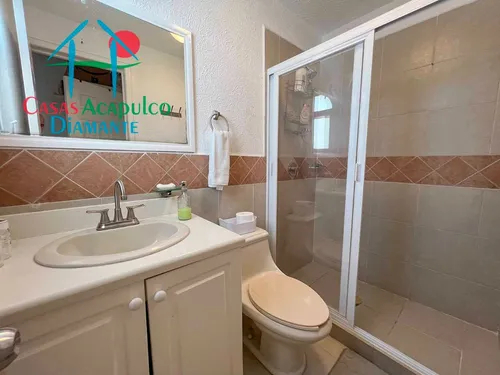 Cad Villas Playa Diamante 75. Terrazas Con Salida A La Alberca