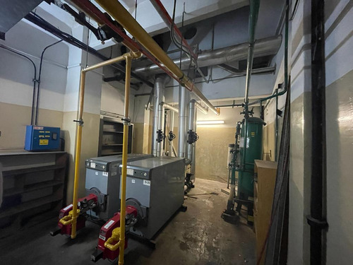 Venta Edificio Comercial En Block, Florida / Vte. López