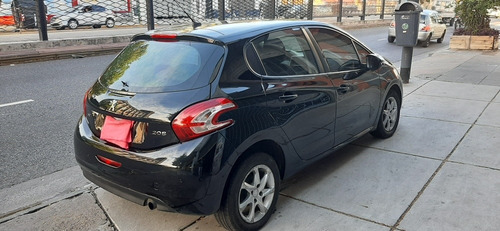 Peugeot 208 1.5 Allure Touchscreen 2013