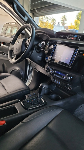 Imagen 9 de 14 de Toyota Hilux 2020 2.8 Cd Srx 177cv 4x4 At