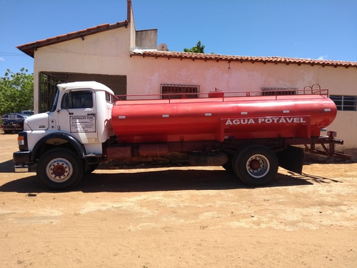 Mercedes Benz 1318