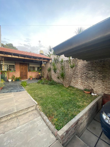 Chalet Ph En Venta En Valentin Alsina