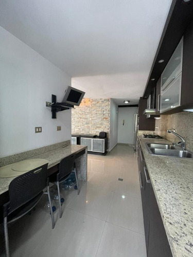 Imagen 7 de 15 de Apartamento En Venta En La Tahona