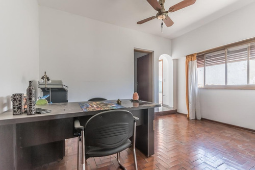 Imagen 29 de 30 de Venta · Casa Multifamiliar · Patio · Terraza · Cochera · Departamento Independiente · Ideal Renta