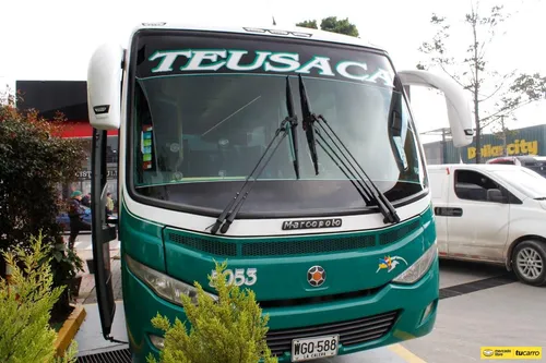 Bus Hino Xzu710l-hkfrp1 Micro Bus 20 Pasajeros