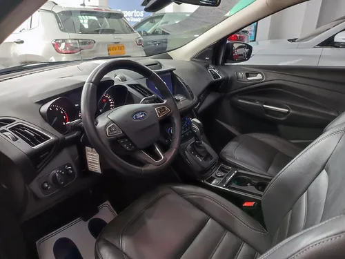 Ford Escape 2.0 titanium 4x2 at