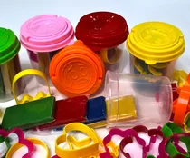 Comprar 10 Baldes + 4 Masas Playdooh 30g + Accesorios.