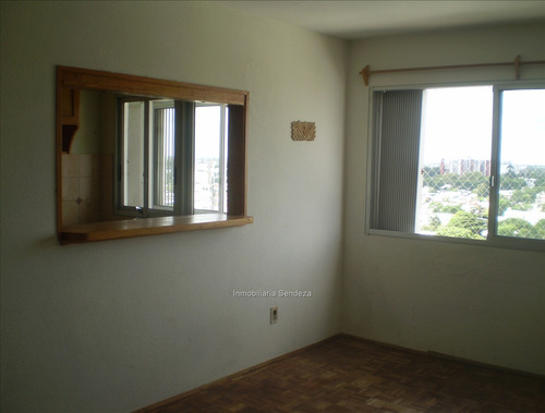 Piso Alto, 2 Dorm, Bajos Gc, Ideal Inversión O Familia