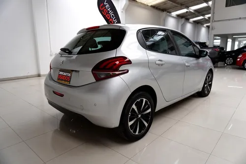 Peugeot 208 Allure At 1.6 Dqu162