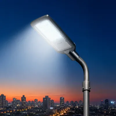 Luminária Poste Rua Led Pública 100w 6500k Bivolt - Alut 127/220v Branco-frio