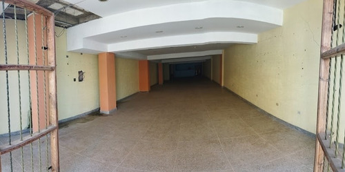 Imagen 5 de 11 de Se Vende Estructura De 6 Pisos Con Parcela De 4200 Metros Avenida Bolivar Vista Al Mar