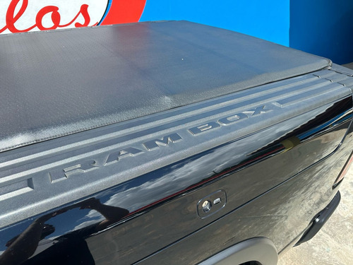 RAM 1500 5.7 V8 REBEL CD 4X4