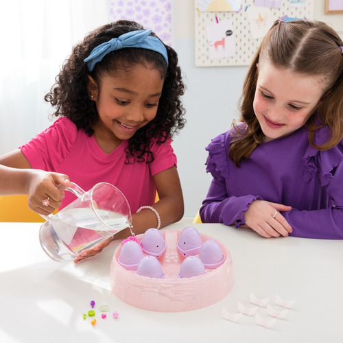 Hatchimals Alive, Rainbow Hatchery, 6 Minifiguras En Huevos