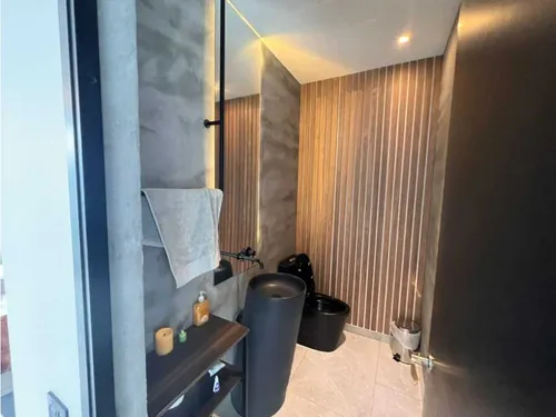 Vendo Apartamento Triplex En El Poblado, San Lucas